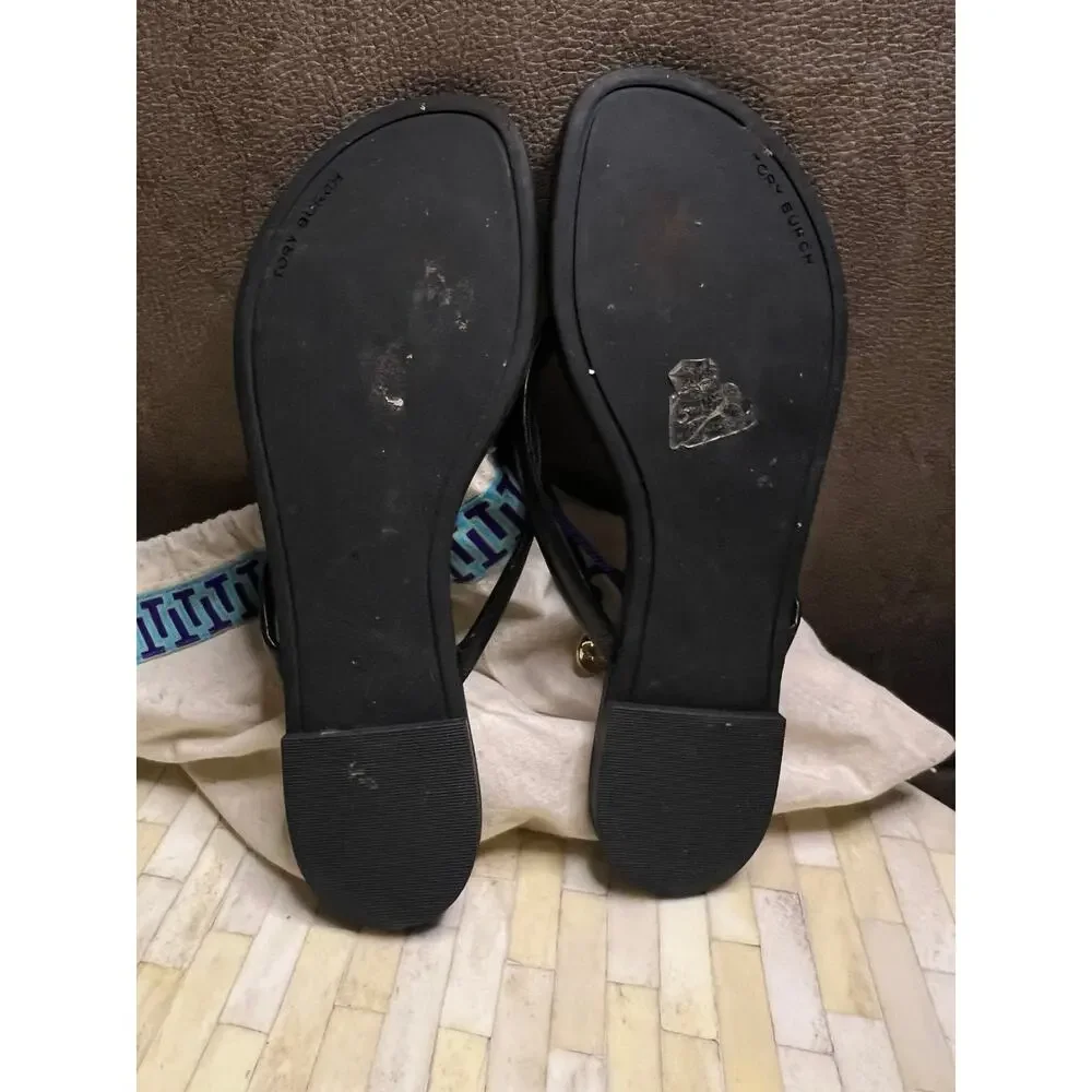 Tory Burch Chelsea Leather Flip Flops in Perfect Black